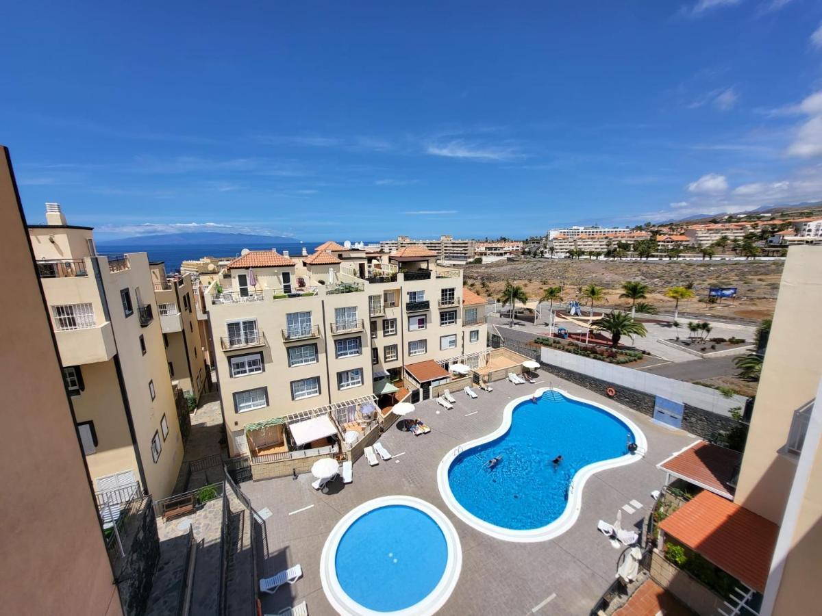 Next To Ajabo Pool & Ocean View Apartment
